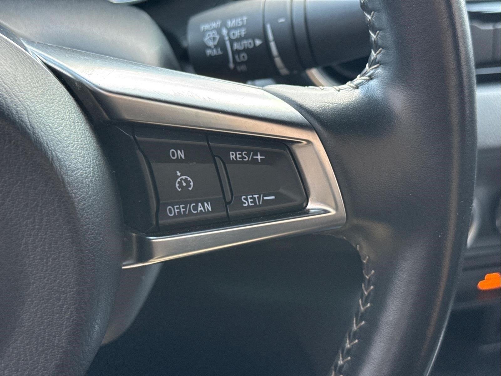 Used 2022 Jet Black Mica Mazda Grand Touring image 29