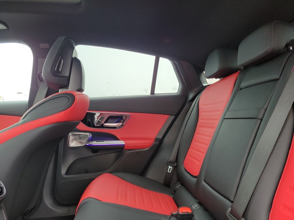 New 2027 Graphite Grey Metallic Mercedes-Benz GLC 300 image 10