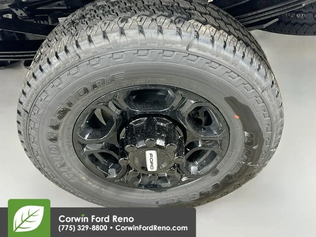 New 2026 Oxford White Ford XL image 31