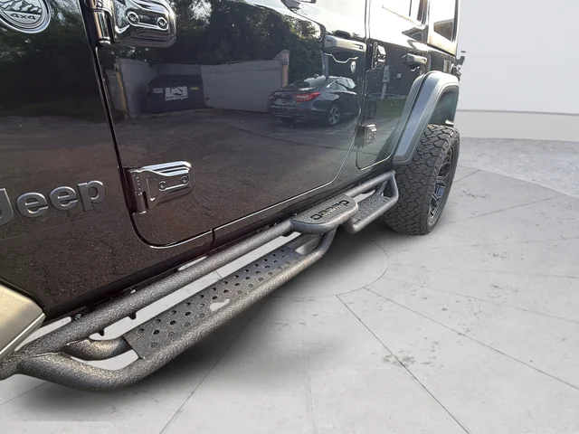 Used 2024 Black Jeep Sport S image 31