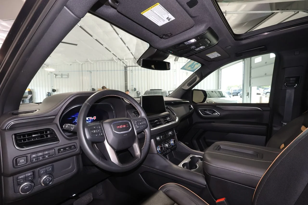 Used 2024 Titanium Rush Metallic GMC AT4 image 9