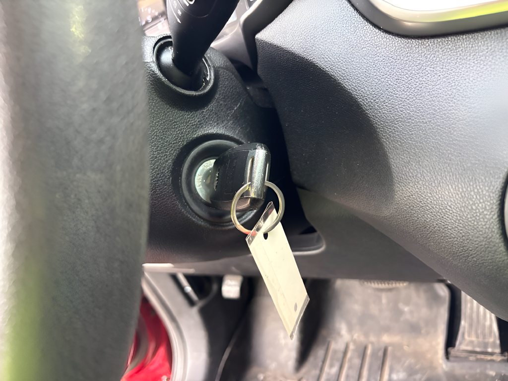 Used 2020 Red Kia LX image 18