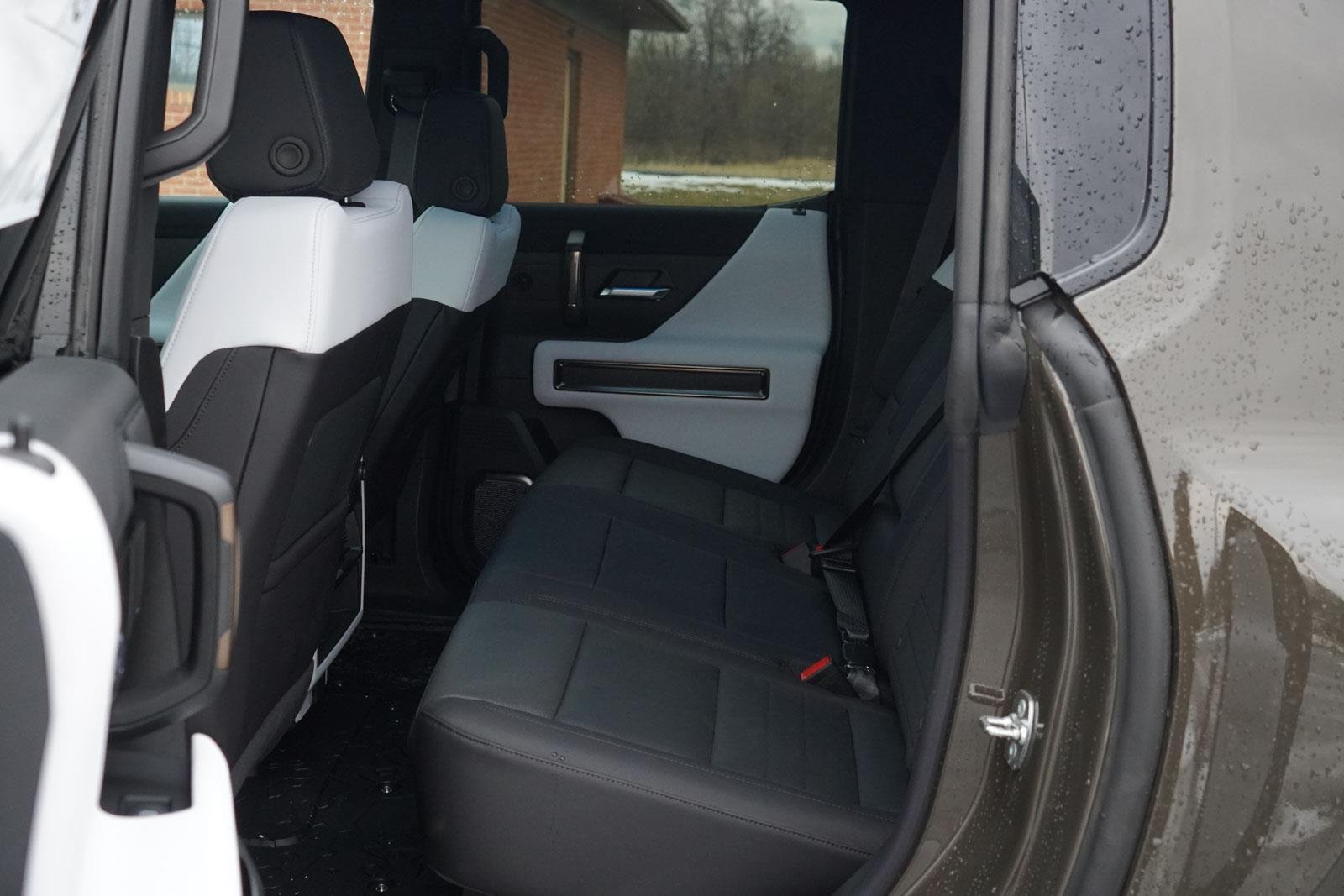 New 2024 Deep Aurora Metallic (Dark Bronze) GMC 2X image 30