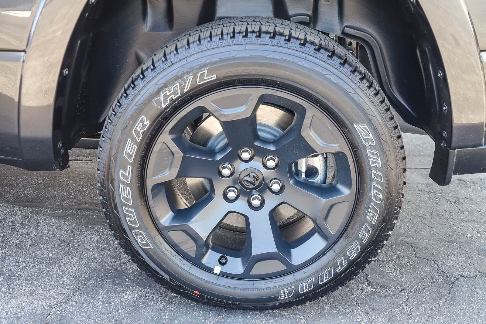 New 2026 Granite Crystal Metallic Clear-Coat Exterior Paint RAM Big Horn image 11
