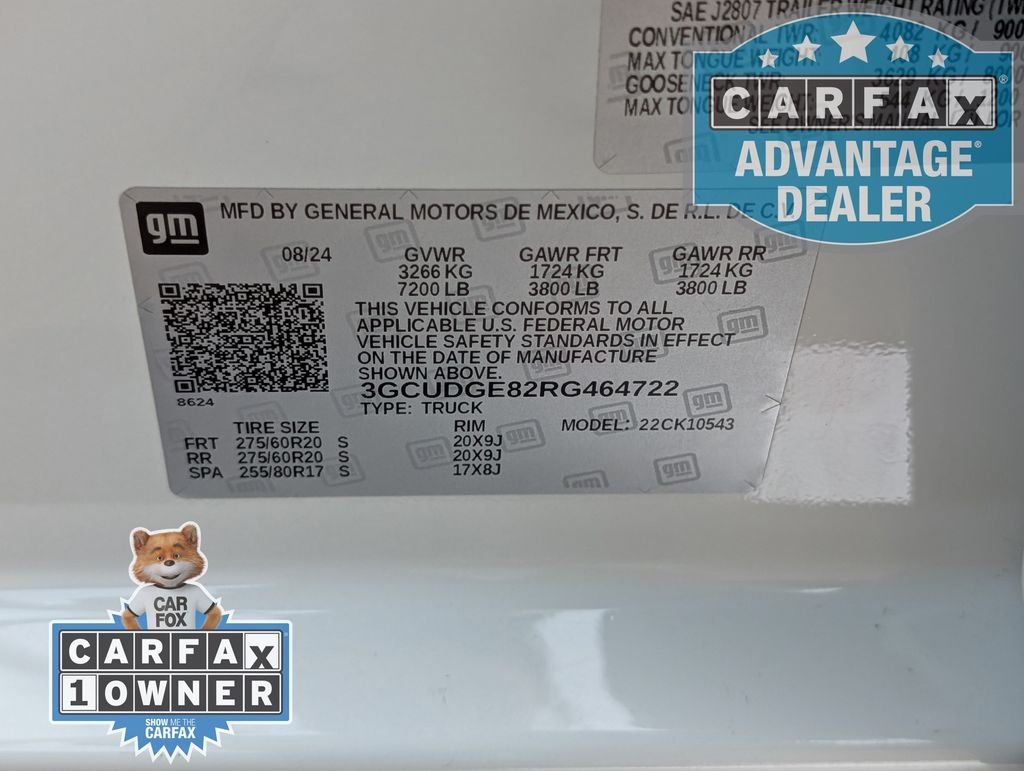 Used 2024 Summit White Chevrolet LTZ image 37