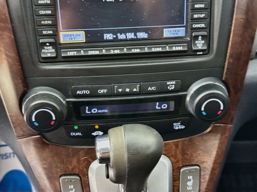 Used 2010 Urban Titanium Metallic Honda EX-L image 16
