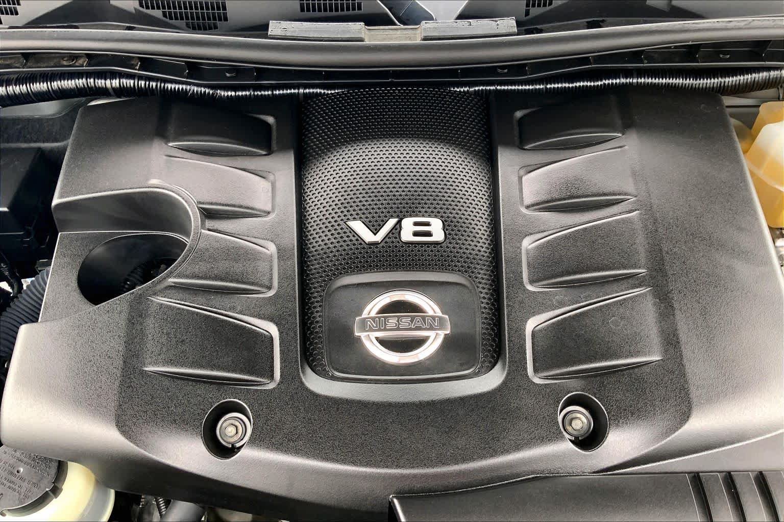 Used 2019 Brilliant Silver Metallic Nissan SL image 32