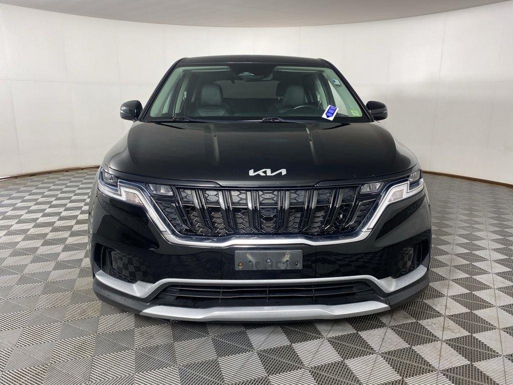 Used 2022 Aurora Black Kia LXS image 2