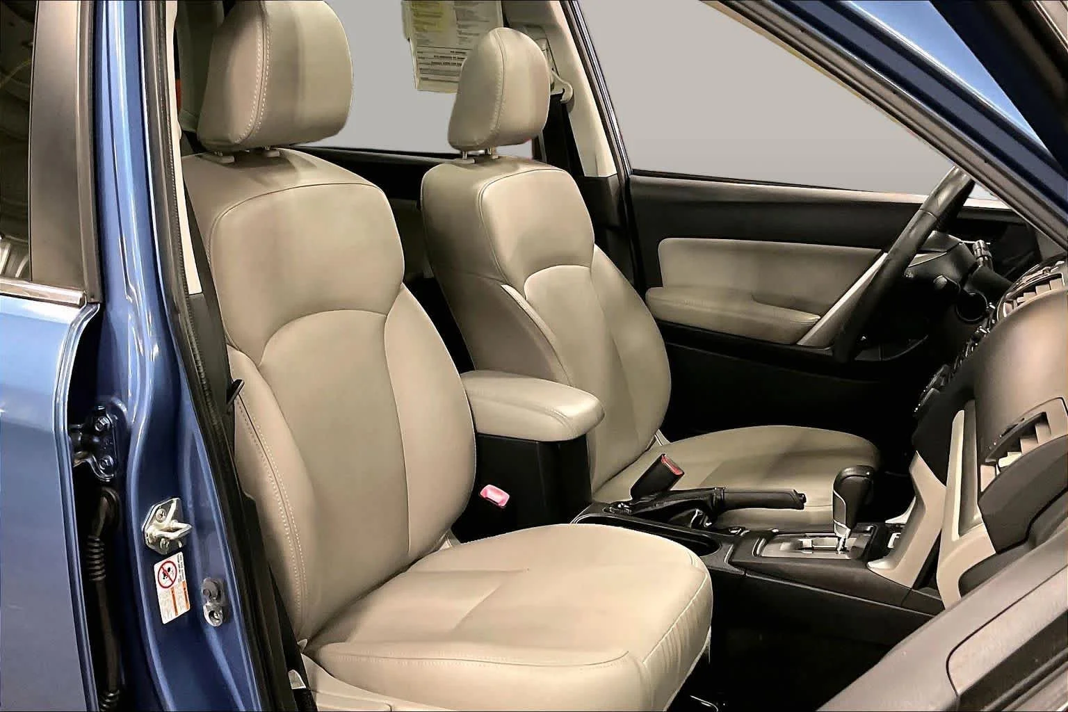 Used 2015 Quartz Blue Pearl Subaru 2.5i Limited image 9