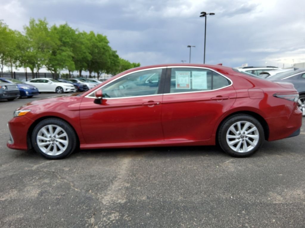 Used 2022 Red Toyota LE image 28