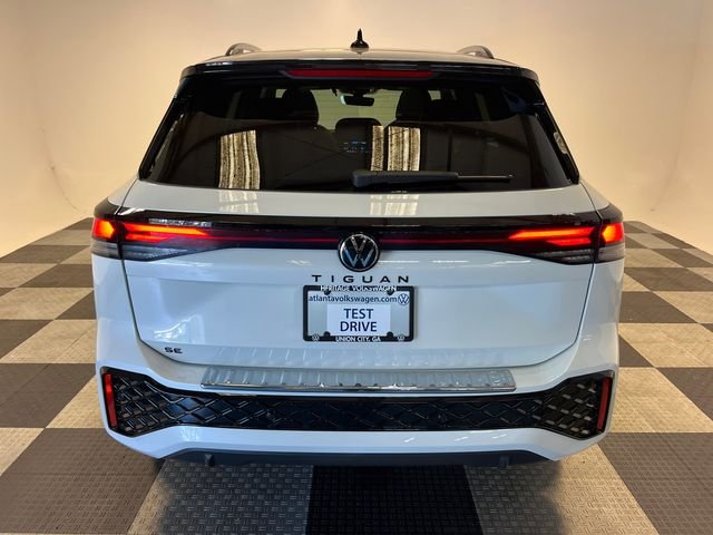 New 2026 White Volkswagen 2.0T SE R-Line Black image 4