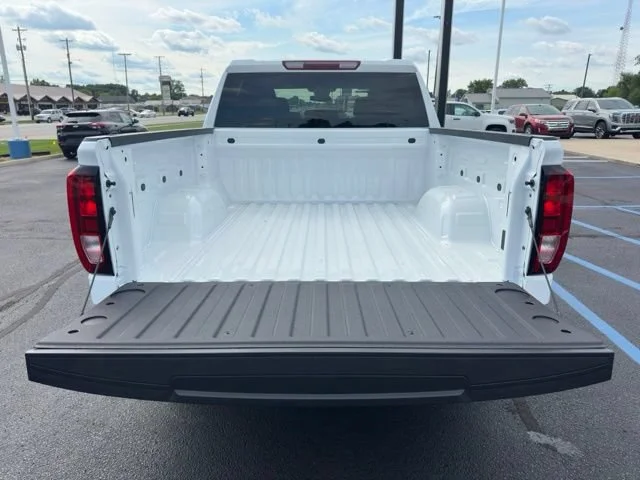 New 2026 Summit White GMC Pro image 17
