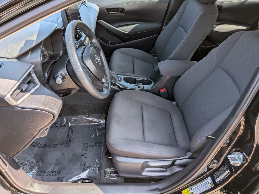 2023 Toyota Corolla LE - Photo 15