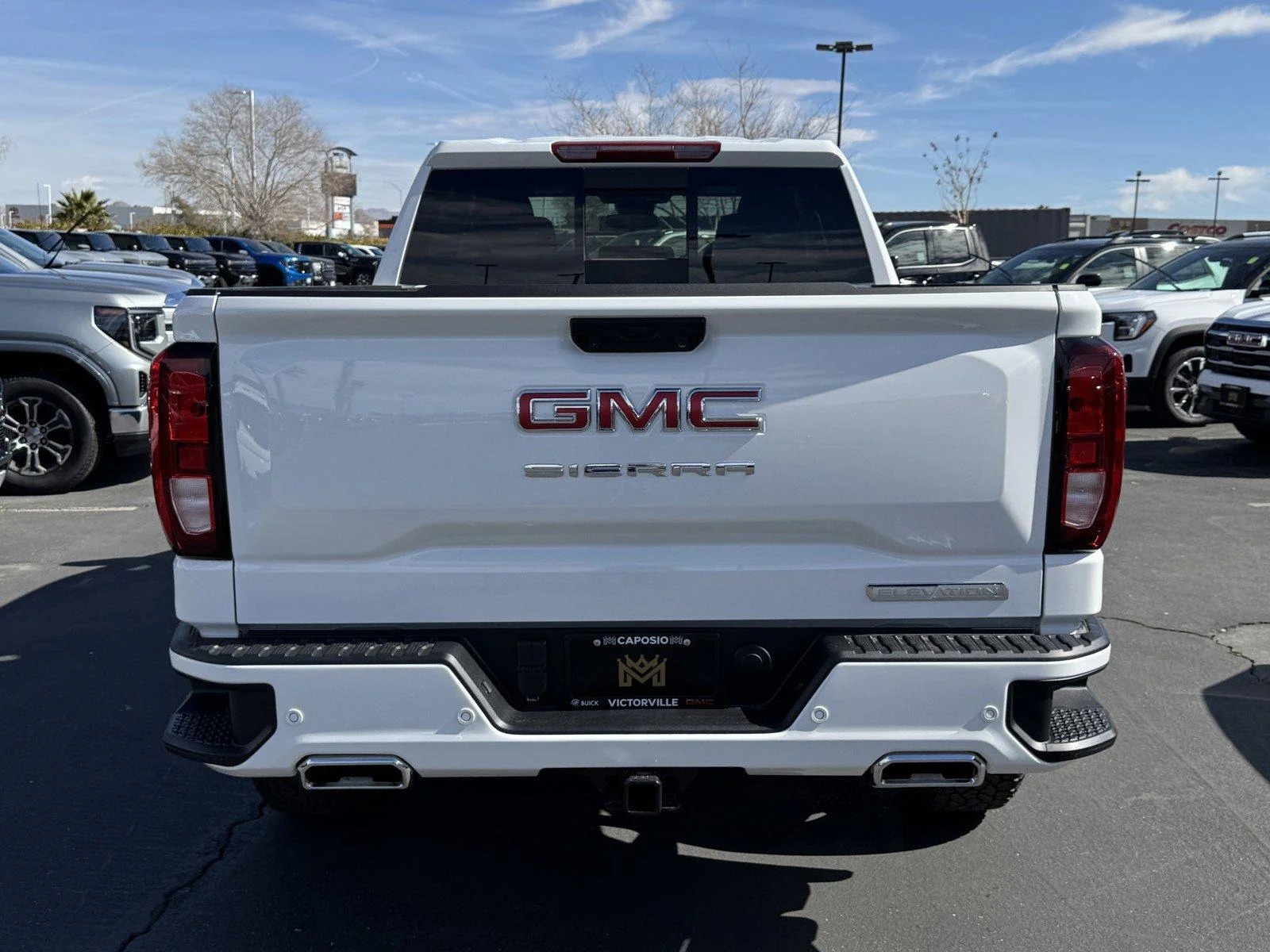 New 2025 Summit White GMC Elevation image 5