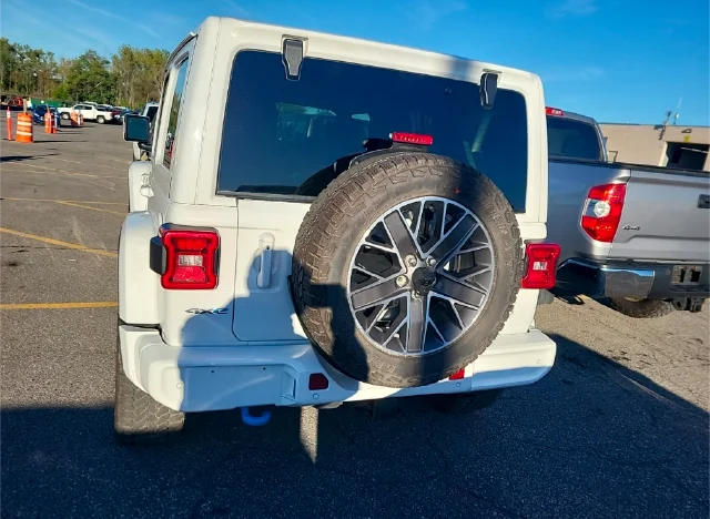 Used 2024 White Jeep High Altitude 4xe image 6