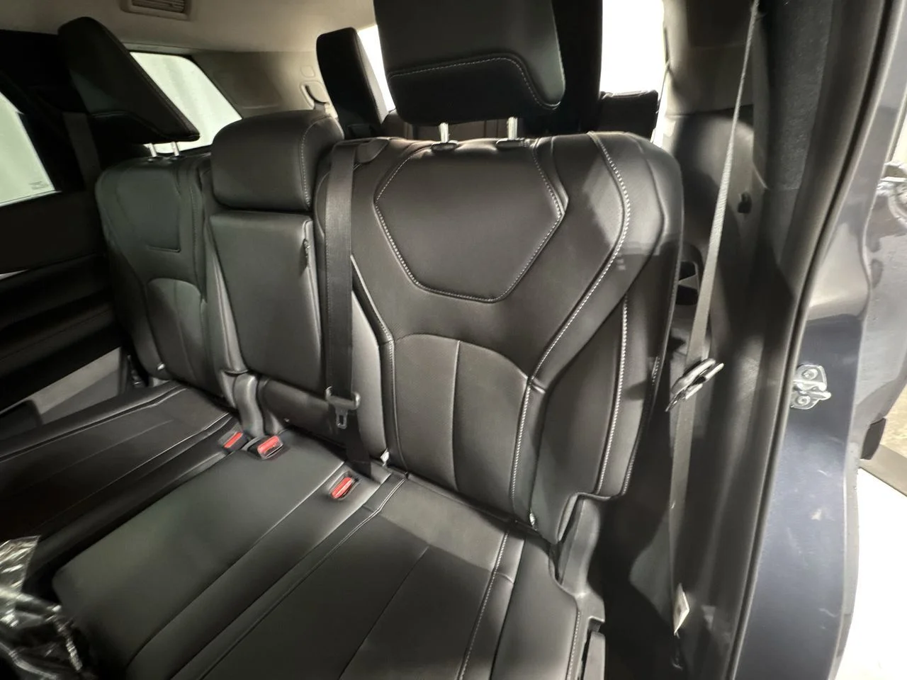 Used 2026 Blue INFINITI LUXE image 5
