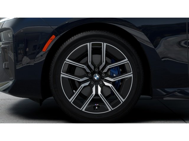 New 2026 Carbon Black Metallic BMW 760i xDrive image 7