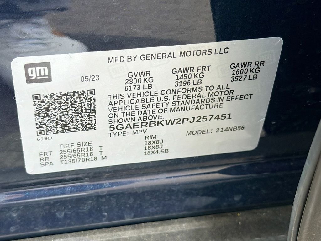 Used 2023 Emperor Blue Metallic Buick Essence image 31