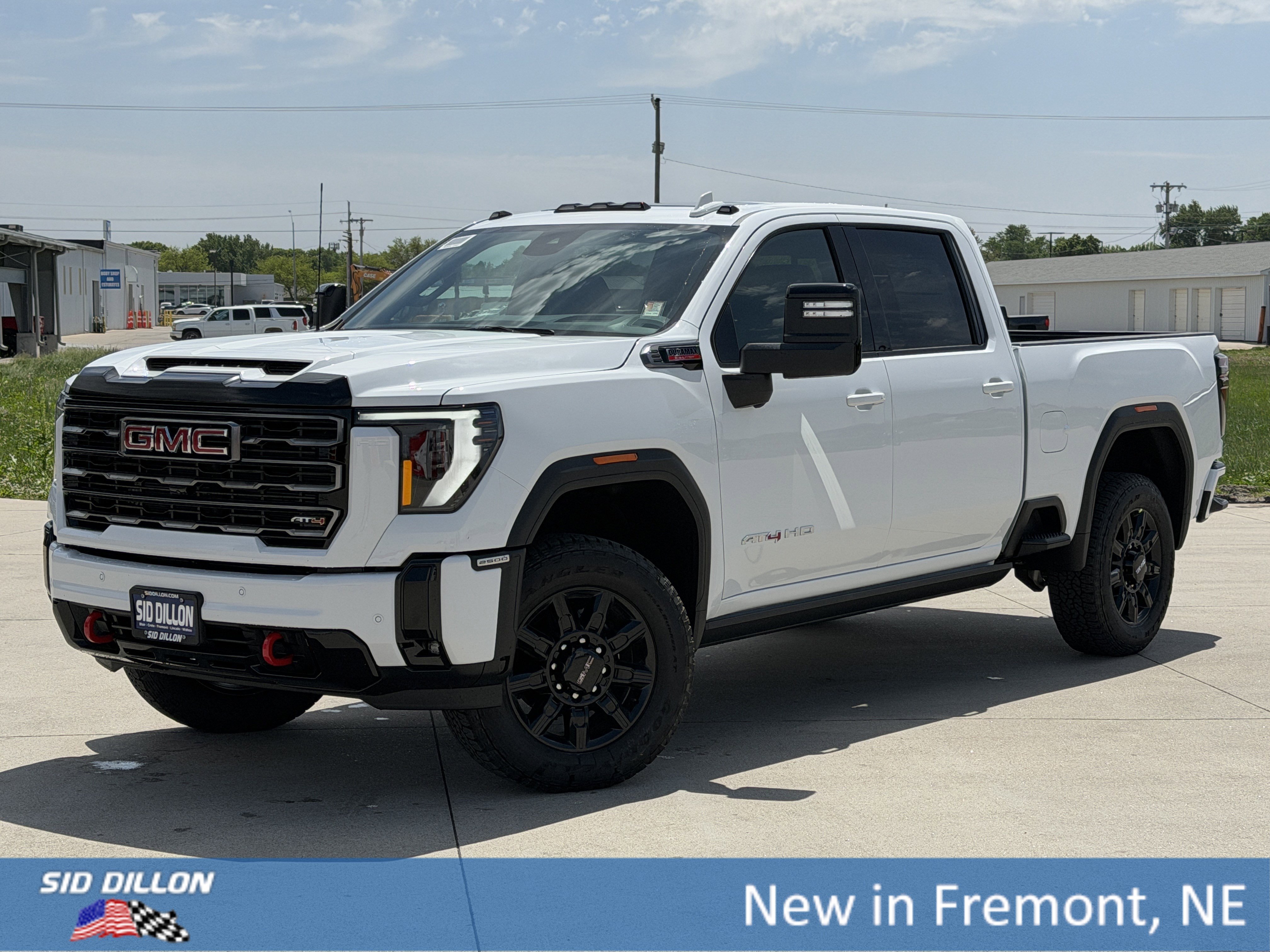 2026 GMC Sierra 4WD Crew Cab Standard Box AT4's photo