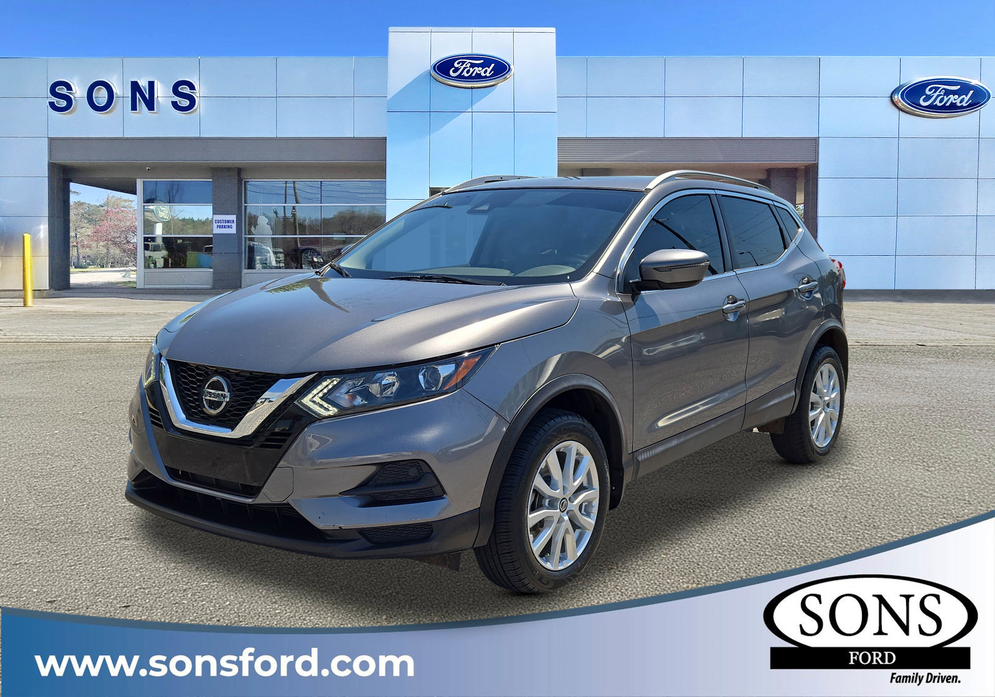 2020 Nissan Rogue Sport SV FWD's photo