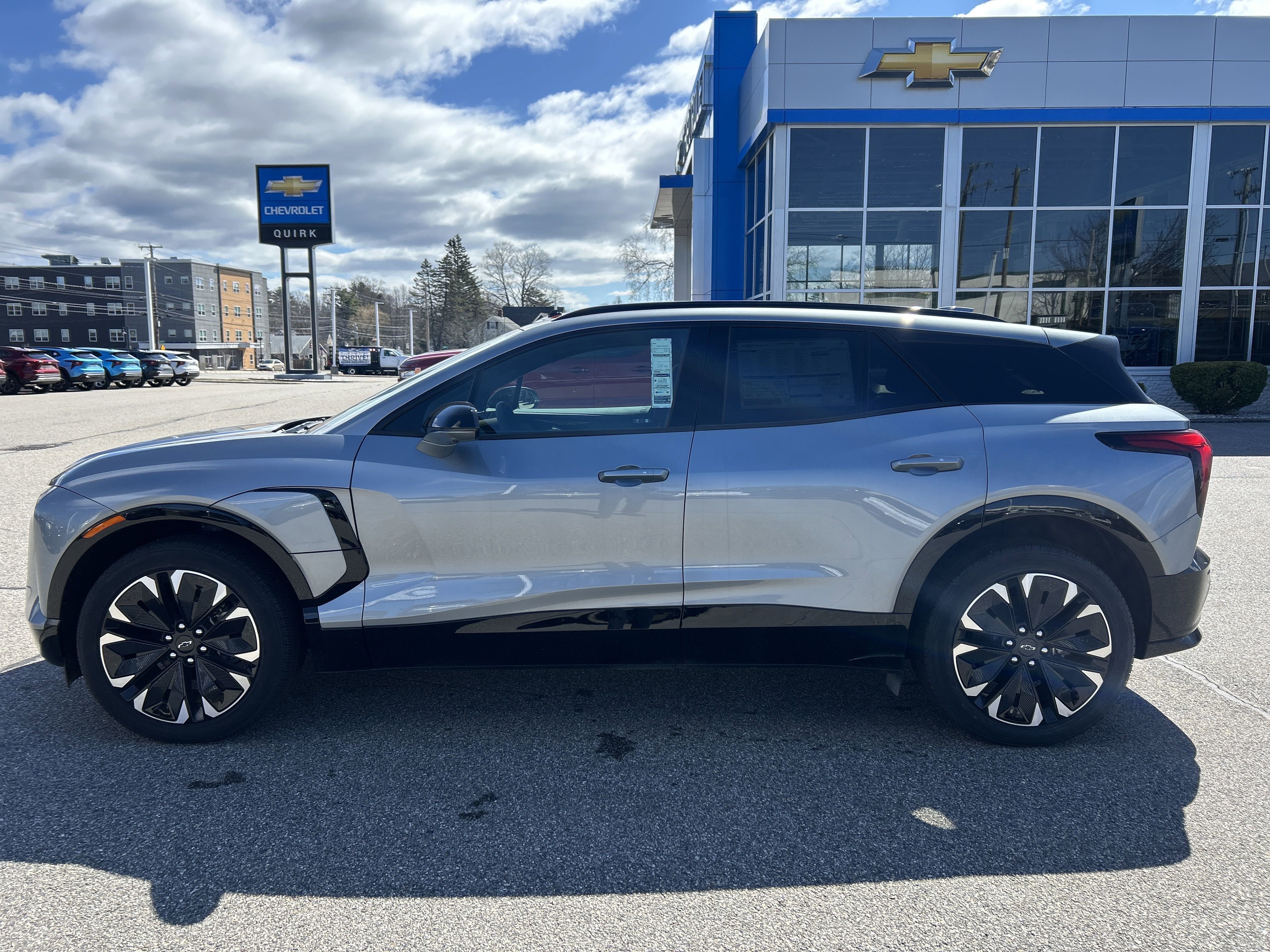 2025 Chevrolet Blazer EV RS - Photo 6