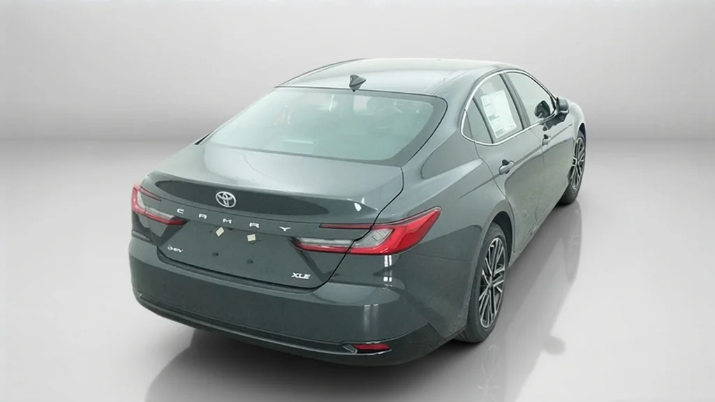 New 2027 Underground Toyota XLE image 11