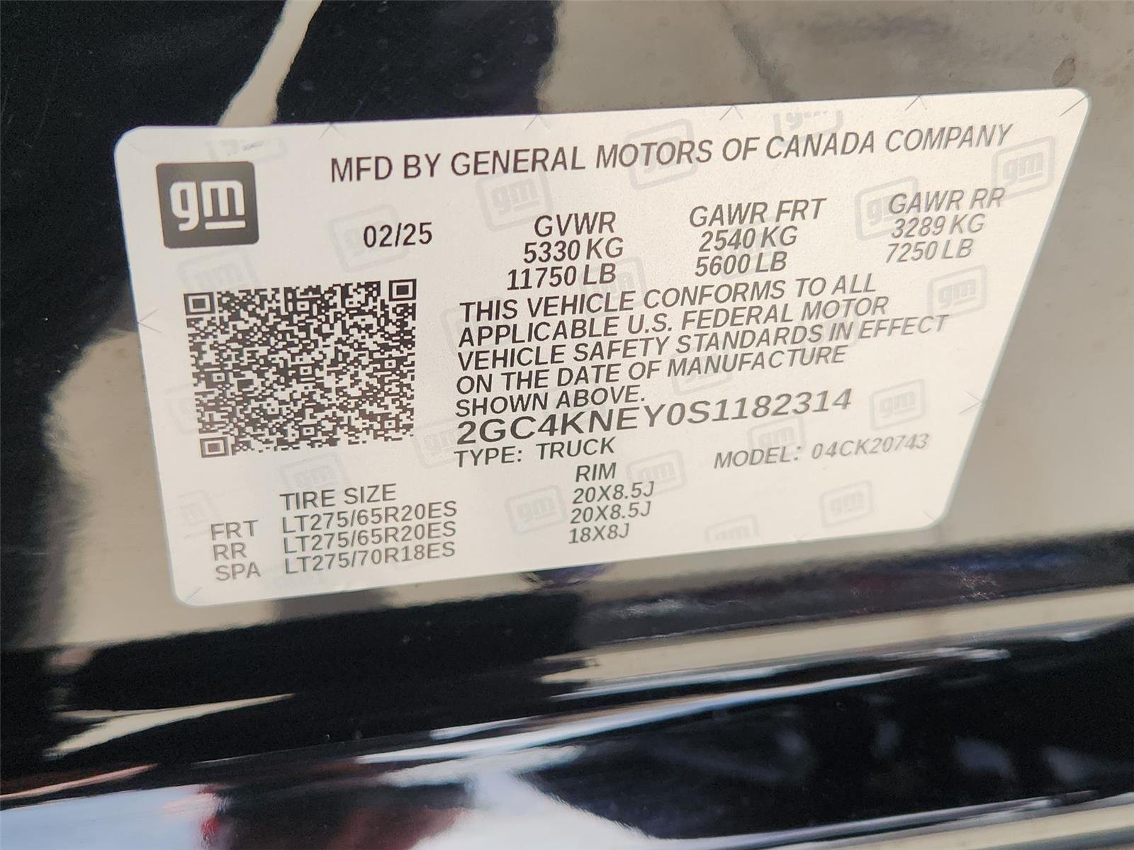 Used 2025 Black Chevrolet LT image 31