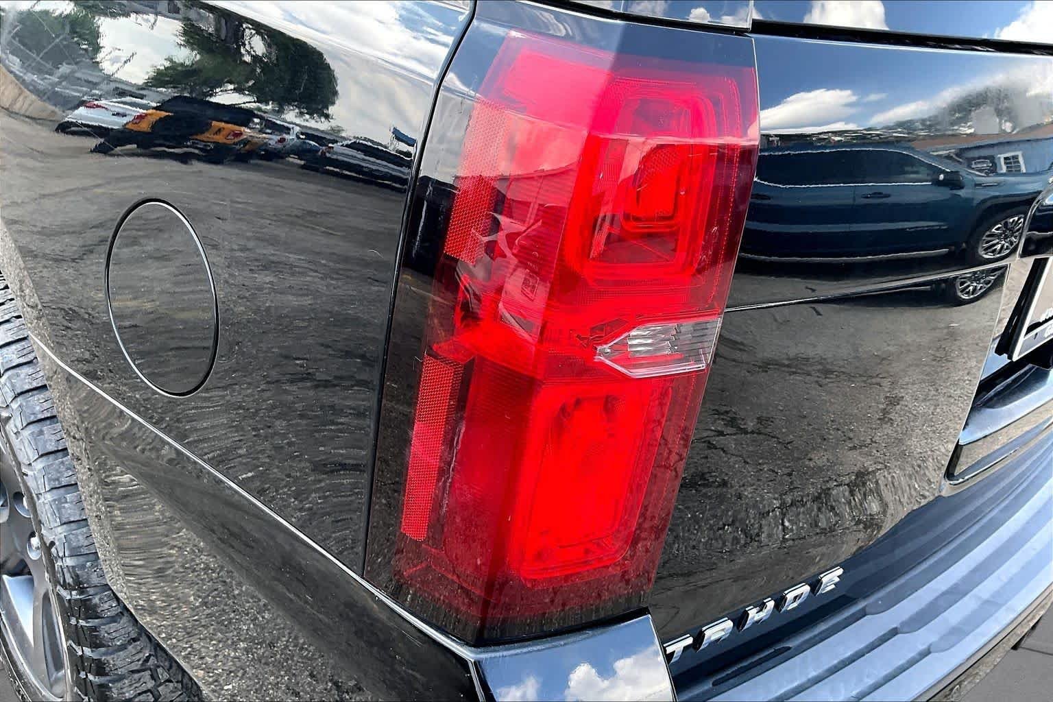 Used 2015 Black Chevrolet LS image 27