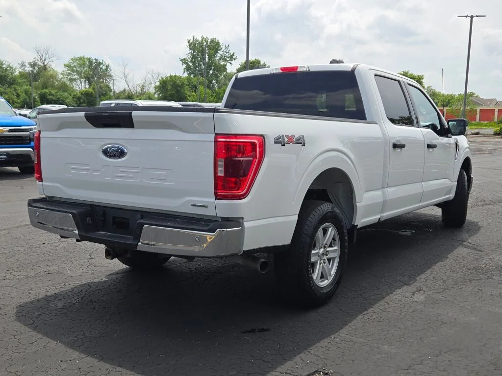 Used 2023 White Ford XLT image 12