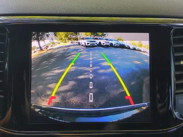 Used 2019 Gray Jeep Limited image 26