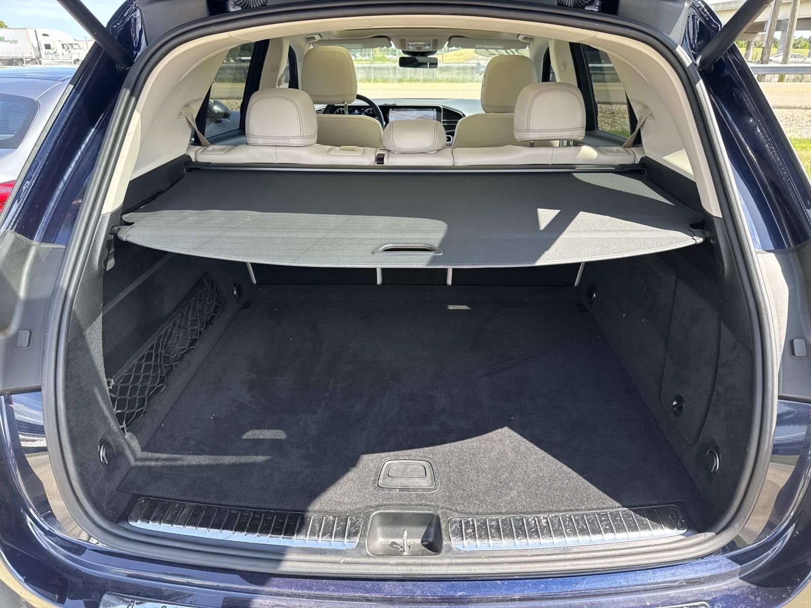 Certified Used 2022 Blue Mercedes-Benz GLE 350 image 8