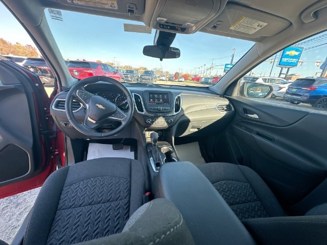 Used 2024 Radiant Red Tintcoat Chevrolet LT image 31
