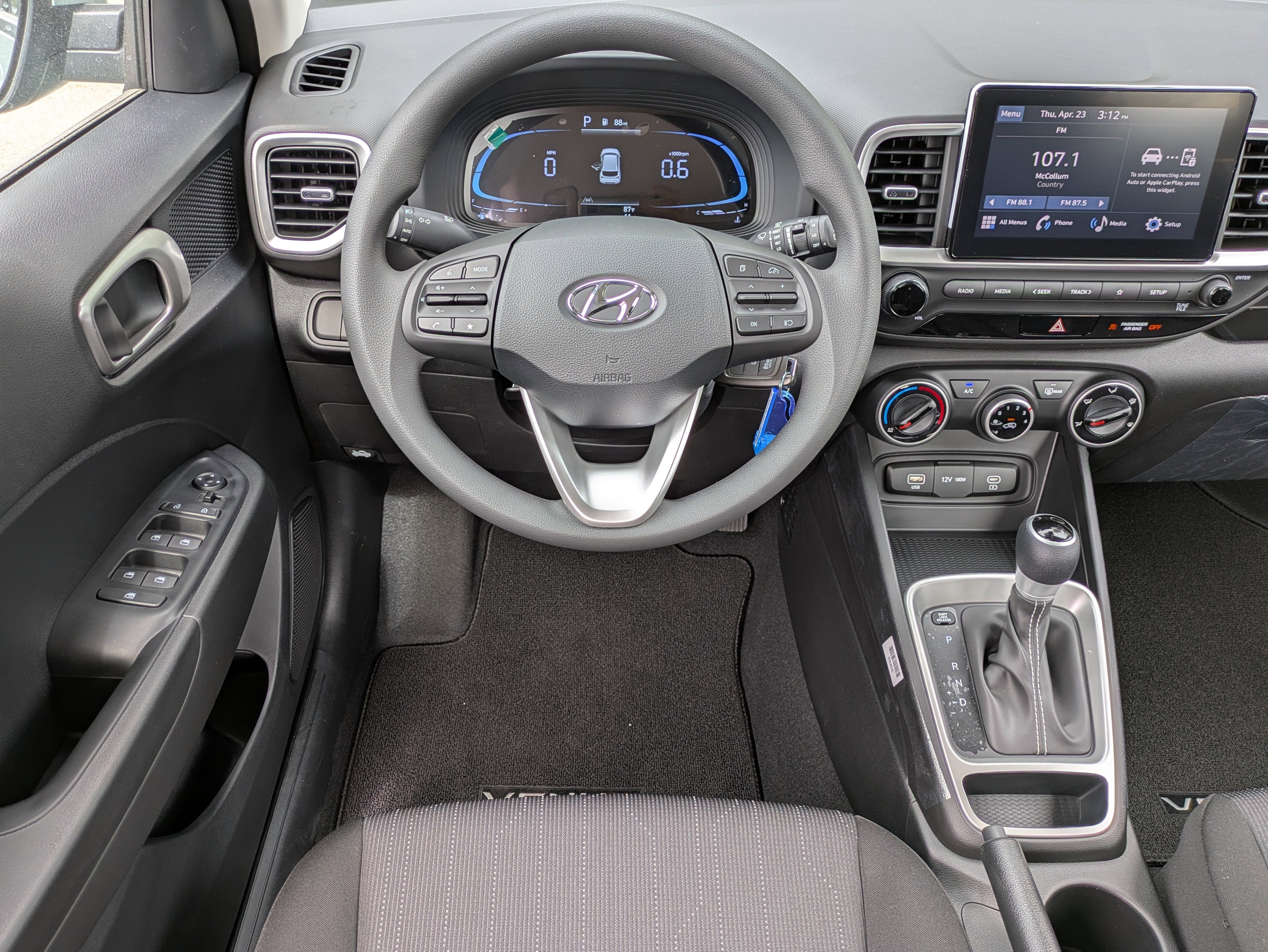New 2026 Lunar White Hyundai SE image 39