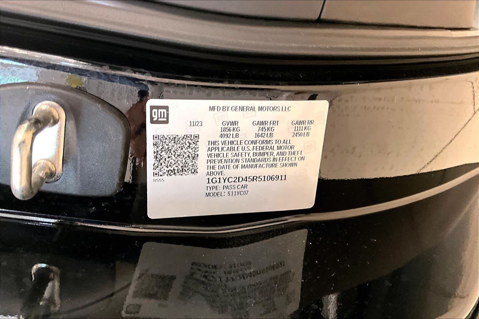 Used 2024 Black Chevrolet 3LT image 29