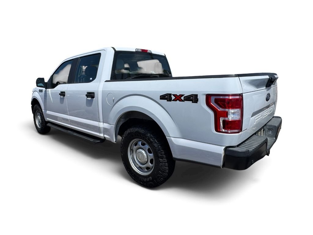 Used 2020 White Ford XL image 24