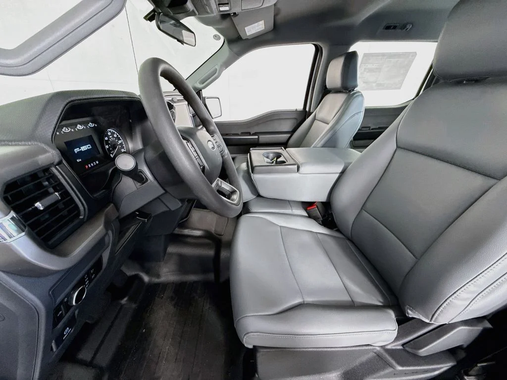 New 2026 Oxford White Ford XL image 19
