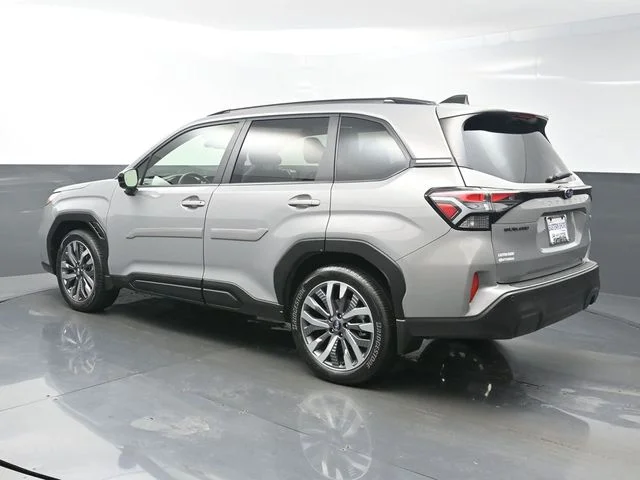 Used 2025 Beige Subaru Touring image 5