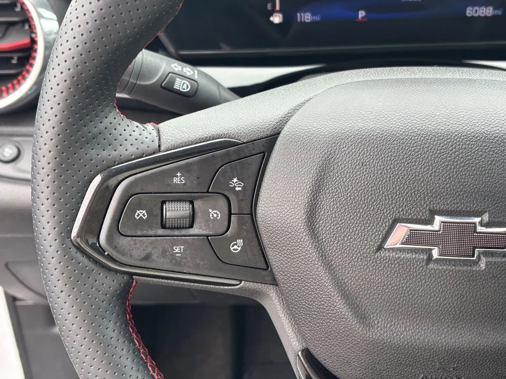 Used 2026 White Chevrolet 2RS image 14