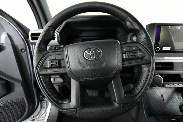 2025 Toyota Tacoma SR5 Double Cab photo 2