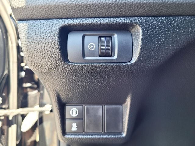 Used 2024  Honda Base image 15