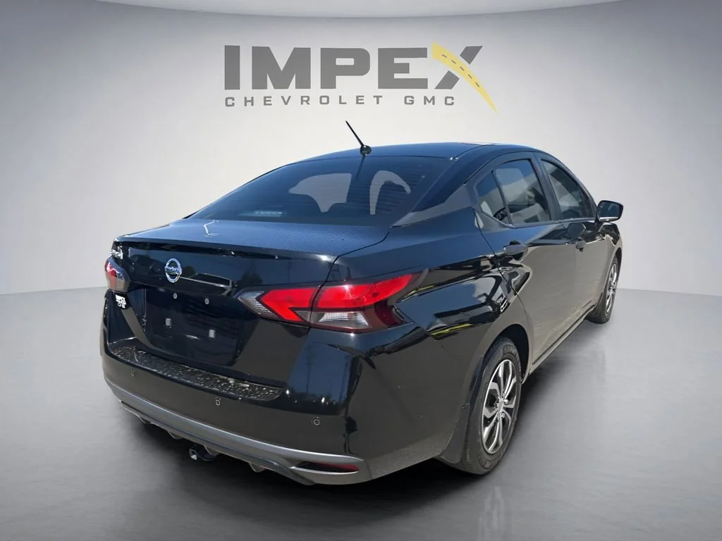 Used 2020 Black Nissan S image 5