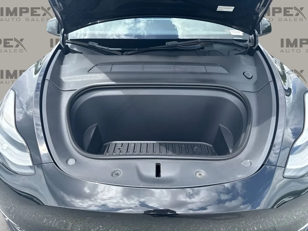 Used 2023 Black Tesla Long Range image 21