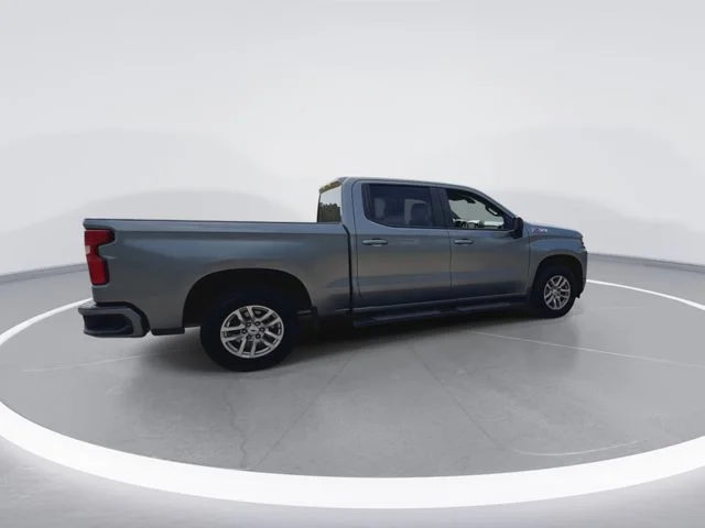 Used 2021 Gray Chevrolet RST image 11