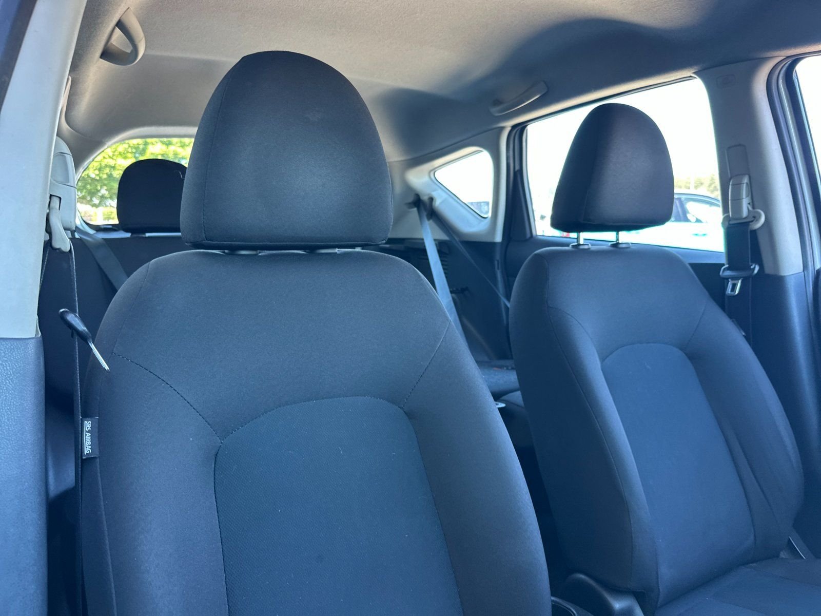 Used 2015 White Nissan S Plus image 15