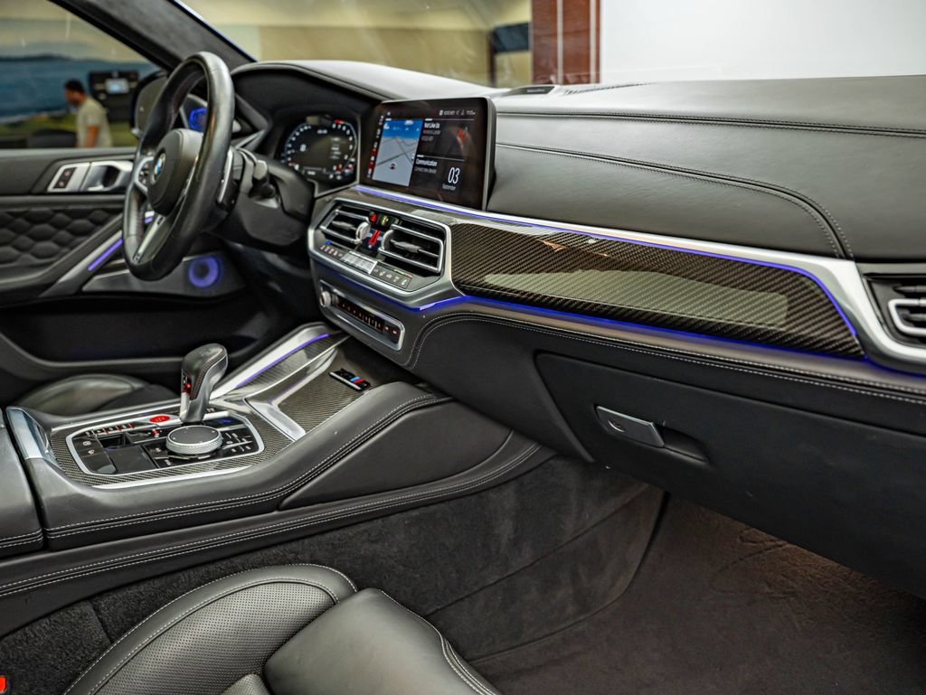 Used 2020 Marina Bay Blue Metallic BMW Competition image 40