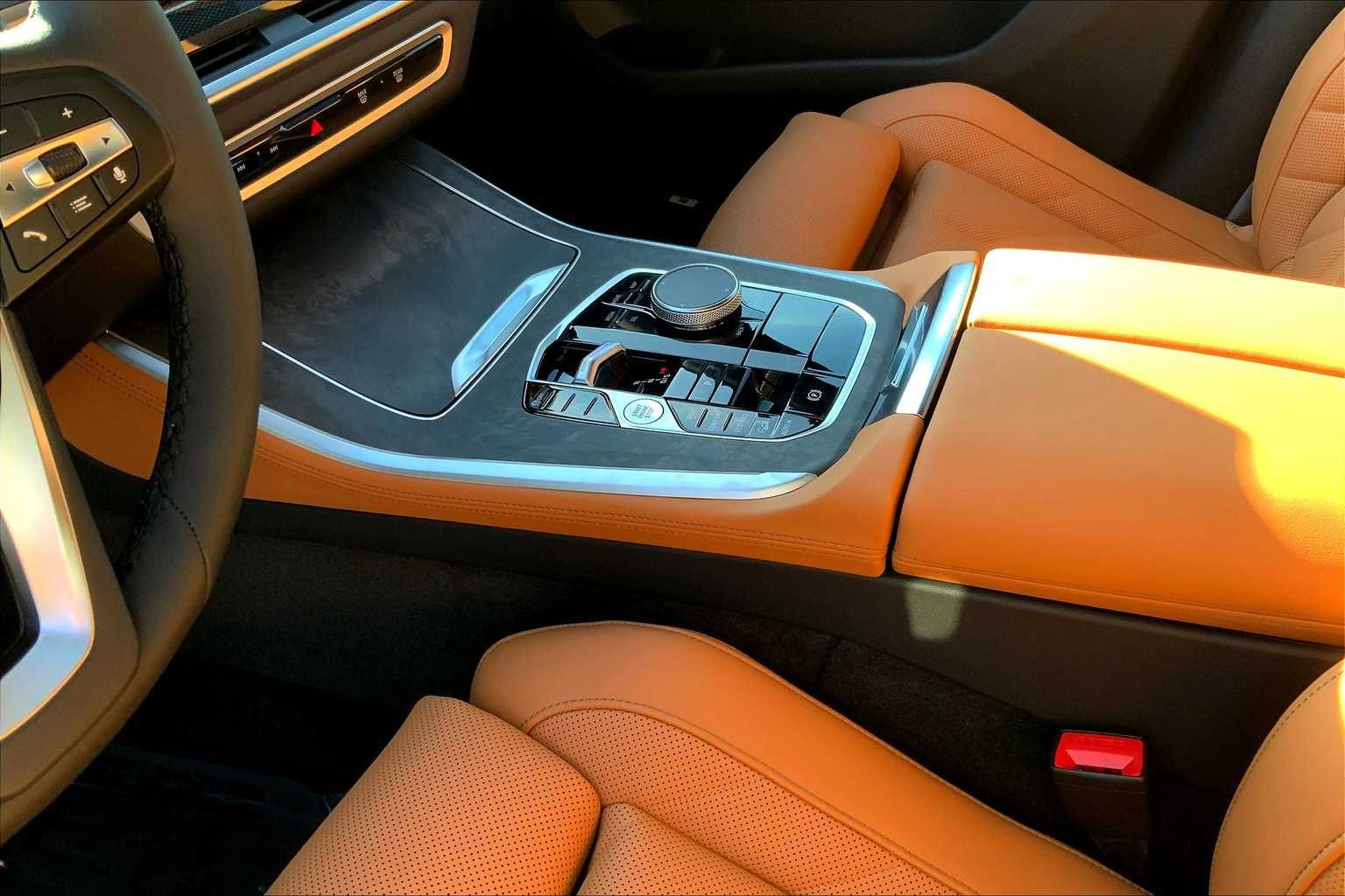 2026 BMW X5 40i - Photo 6