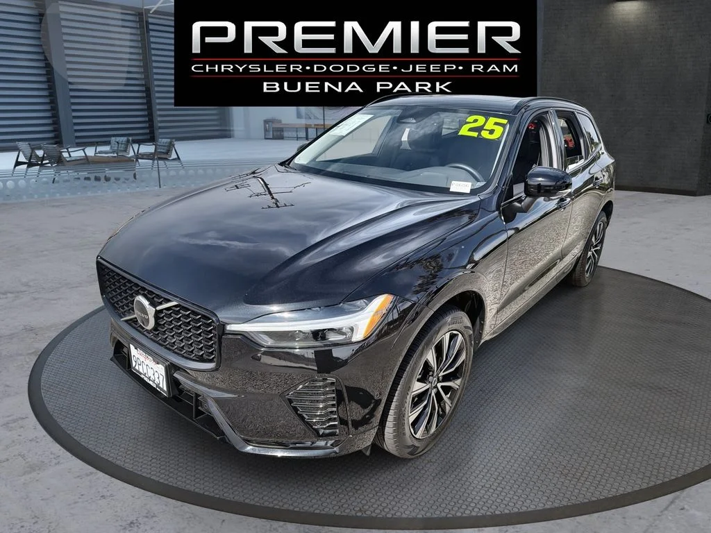 2025 Volvo XC60 B5 Plus Dark AWD's photo