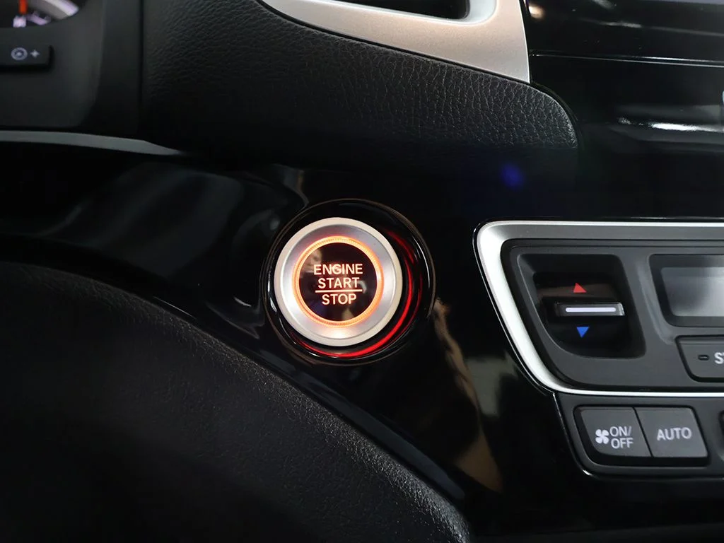 Used 2019 Crystal Black Pearl Honda RTL-E image 47