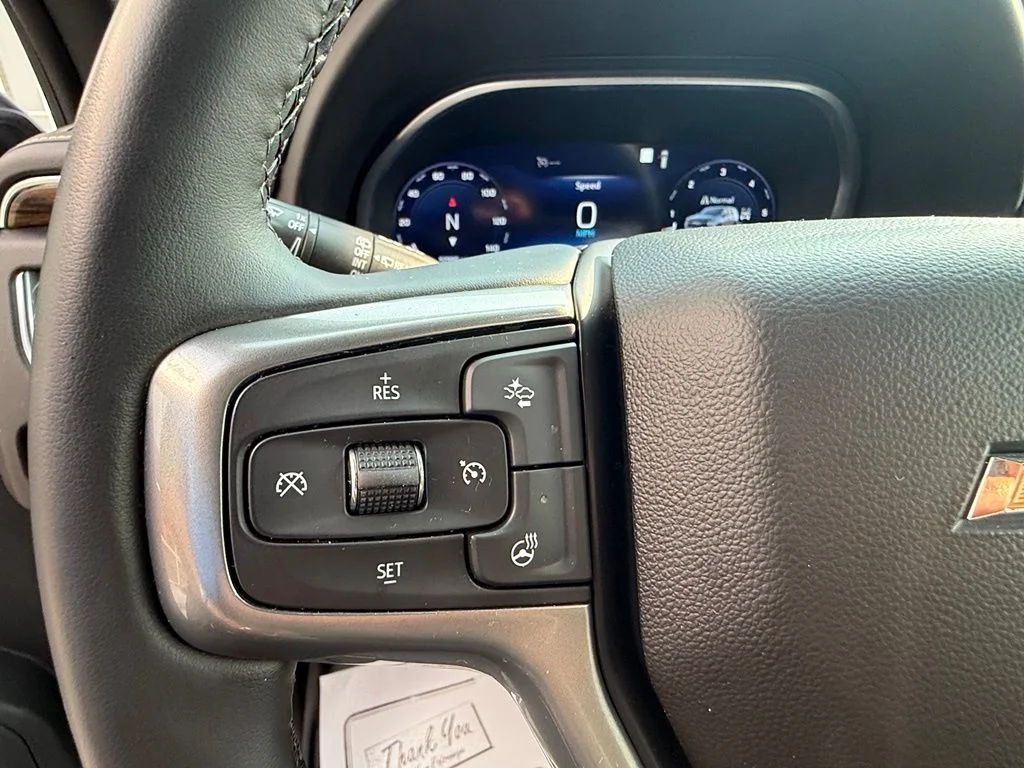 Used 2023 Gray Chevrolet Premier image 22