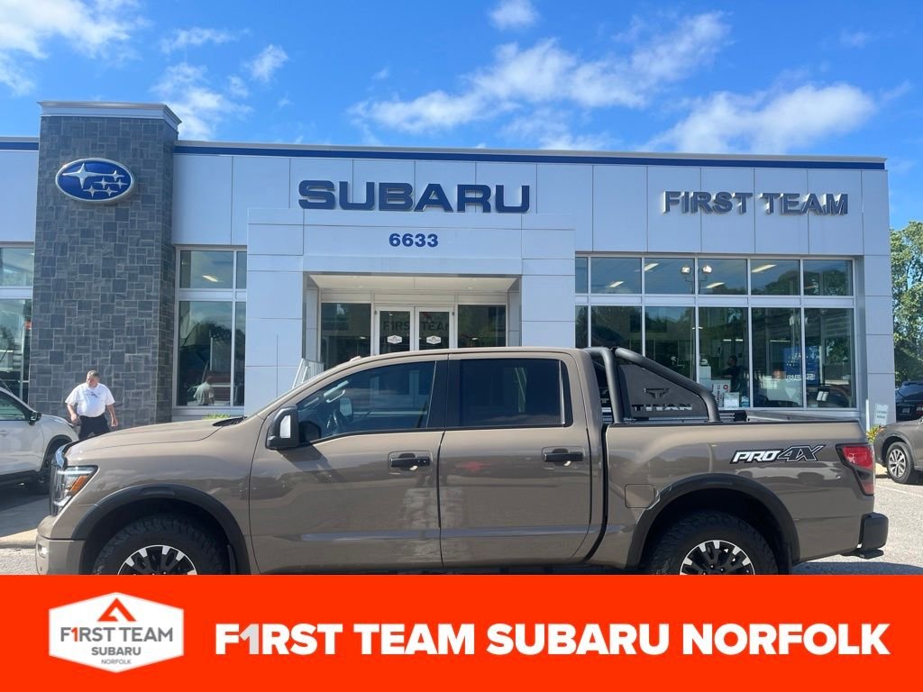 2021 Nissan Titan PRO-4X 4X4 Crew Cab's photo